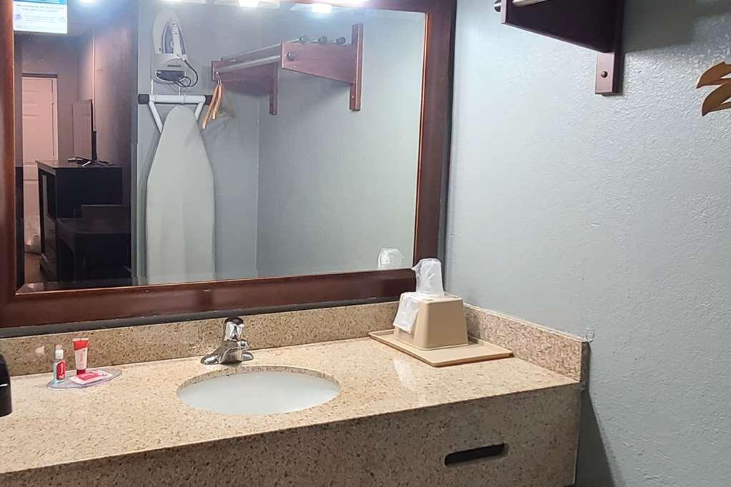 Econo Lodge Forest City Zimmer foto